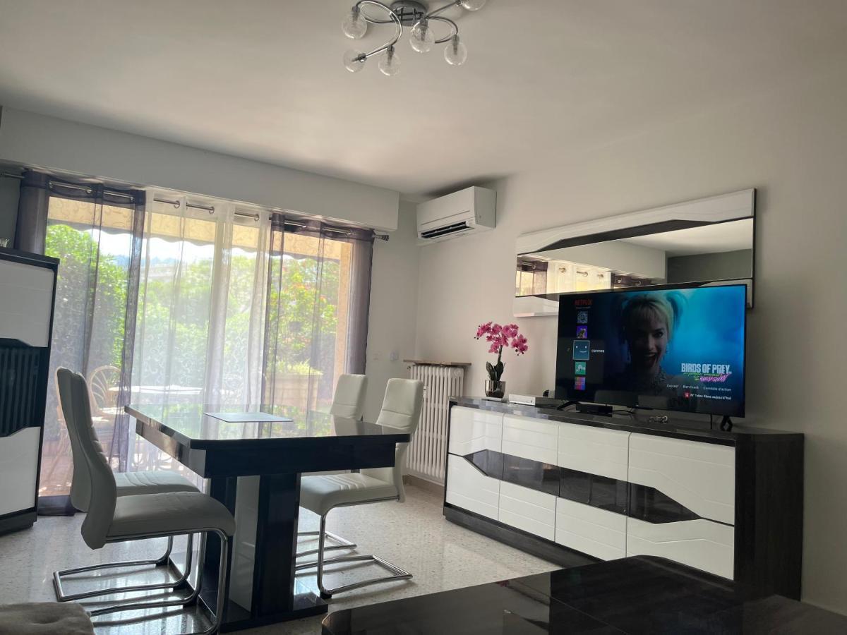 2 Pieces, 4 Couchages Terrasse, Garage Apartment คานส์ ภายนอก รูปภาพ
