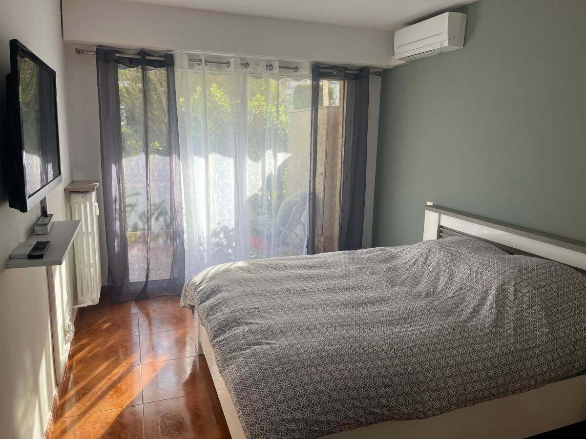 2 Pieces, 4 Couchages Terrasse, Garage Apartment คานส์ ภายนอก รูปภาพ